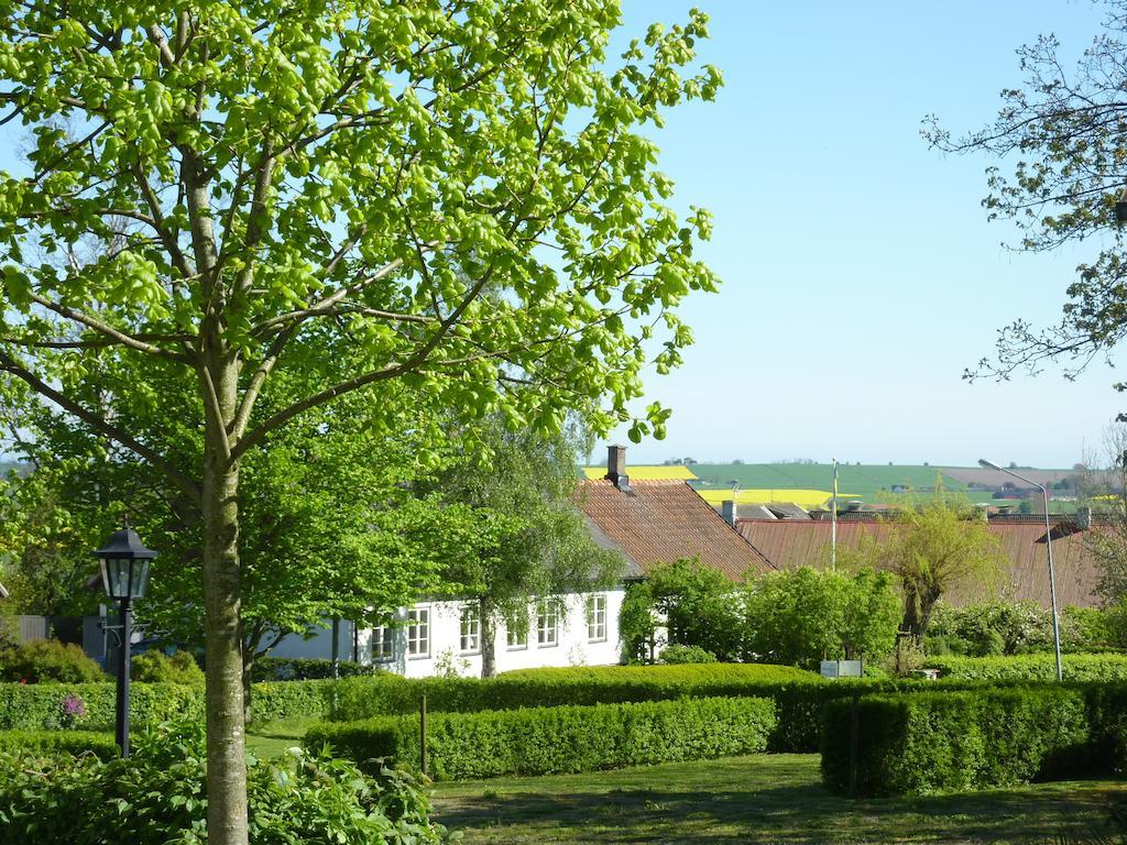 Kronobergs Gard I Gladsax Villa Simrishamn Room photo